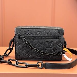 Louis Vuitton Black Monogram Crossbody Bag